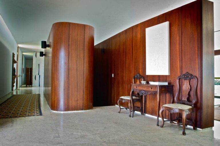 Detalhe do hall do Palácio Jaburu. Foto: Aluízio de Assis / Divulgação